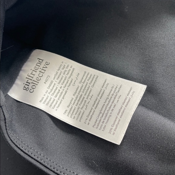 Girlfriend Collective compressive pocket legging #1 - Picture 3 of 5